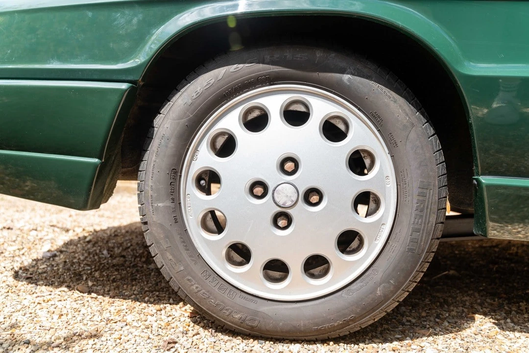 1992 Alfa Romeo Series 4 - Image 13 of 30