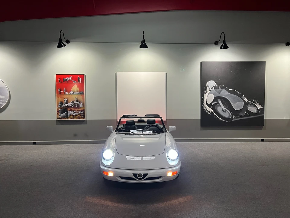 1992 Alfa Romeo Series 4 - Image 14 of 31