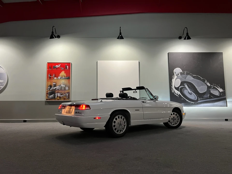 1992 Alfa Romeo Series 4 - Image 26 of 31