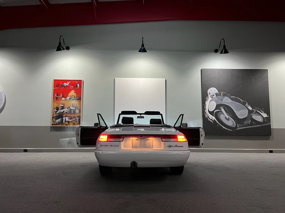 1992 Alfa Romeo Series 4 - Image 28 of 31