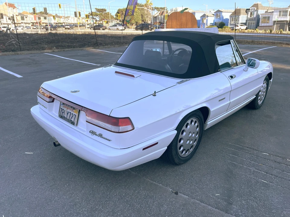 1992 Alfa Romeo Series 4 - Image 11 of 31