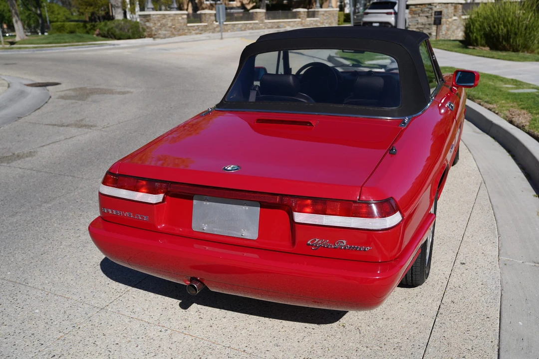 1992 Alfa Romeo Series 4 - Image 9 of 31