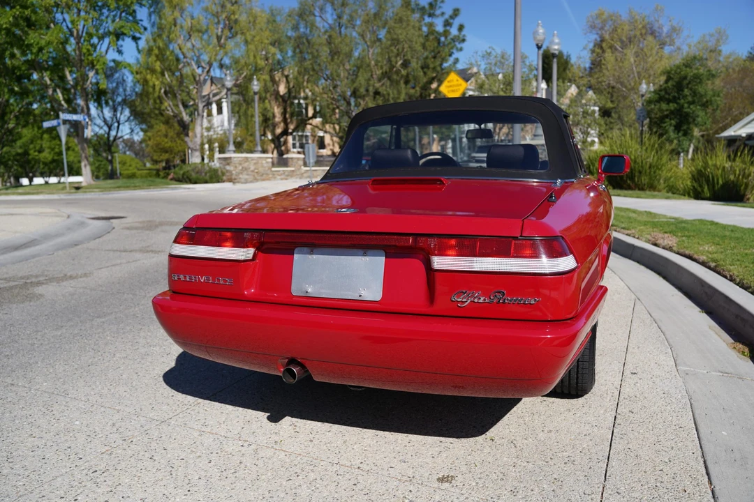 1992 Alfa Romeo Series 4 - Image 10 of 31