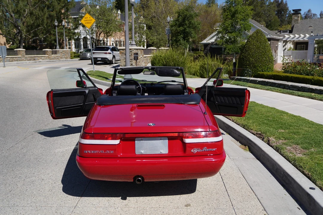 1992 Alfa Romeo Series 4 - Image 8 of 31