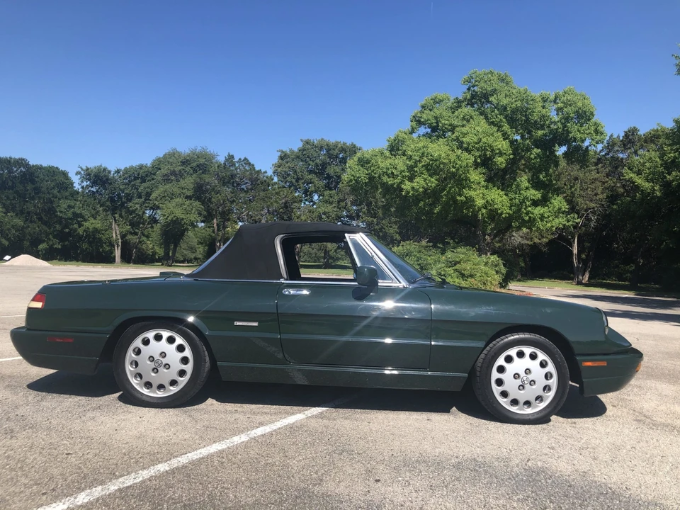 1992 Alfa Romeo Series 4 - Image 10 of 31