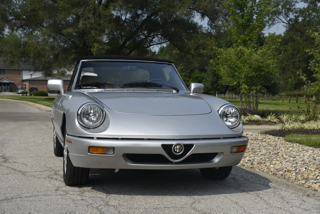 1992 Alfa Romeo Series 4 - Image 16 of 31