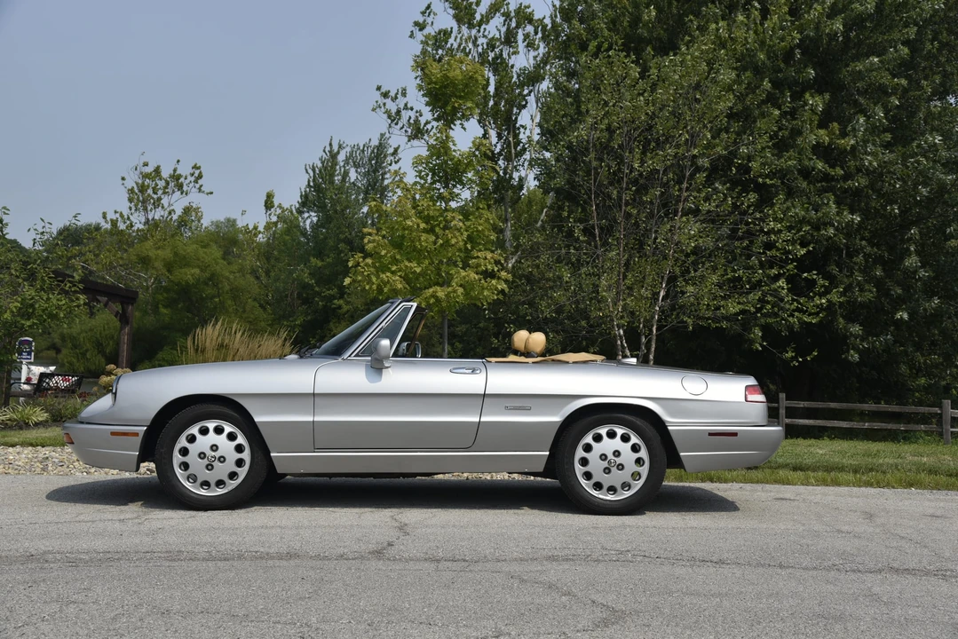 1992 Alfa Romeo Series 4 - Image 9 of 31