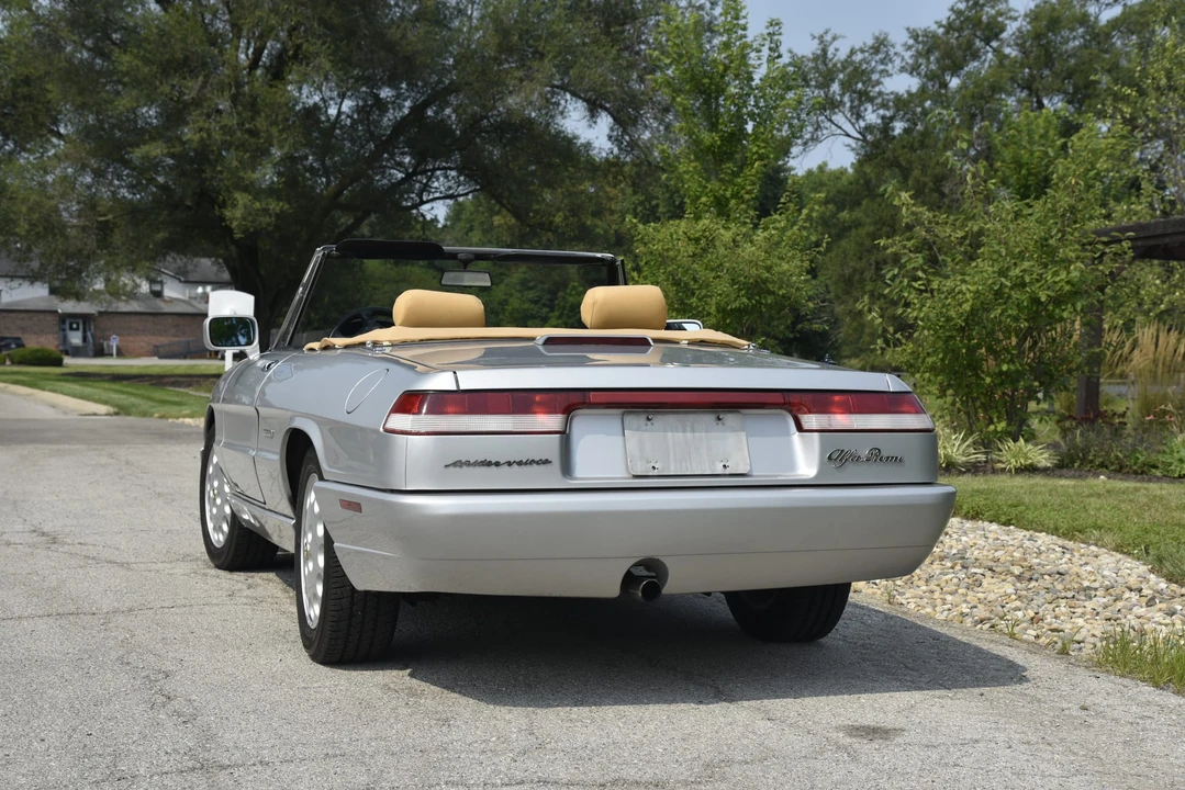 1992 Alfa Romeo Series 4 - Image 12 of 31