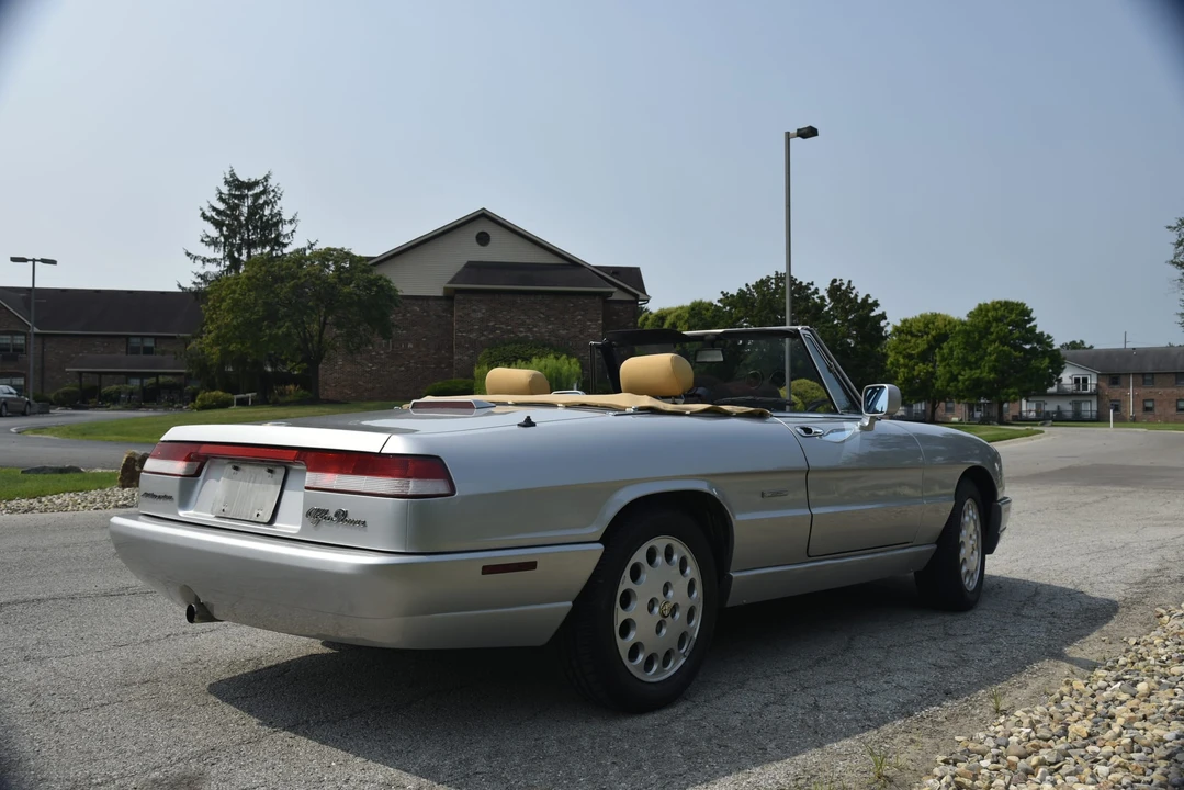 1992 Alfa Romeo Series 4 - Image 15 of 31