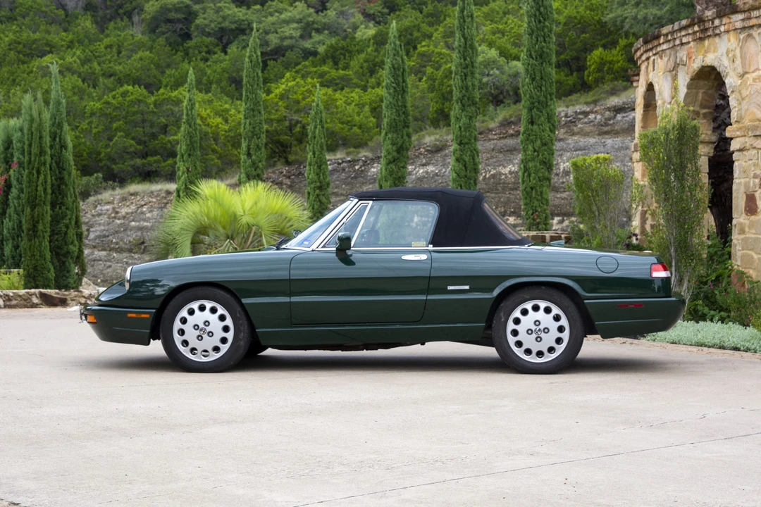 1992 Alfa Romeo Series 4 - Image 15 of 31
