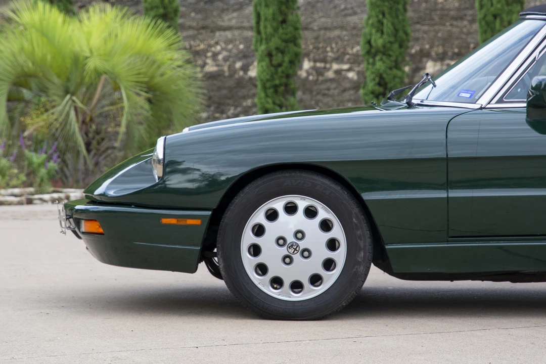 1992 Alfa Romeo Series 4 - Image 30 of 31