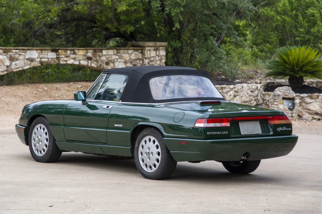 1992 Alfa Romeo Series 4 - Image 14 of 31