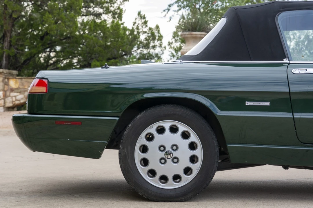 1992 Alfa Romeo Series 4 - Image 29 of 31