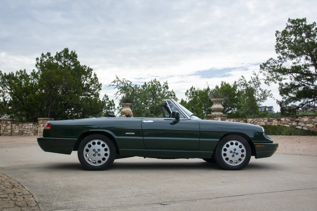 1992 Alfa Romeo Series 4 - Image 7 of 31