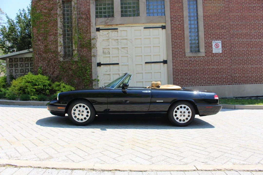 1992 Alfa Romeo Series 4 - Image 11 of 31
