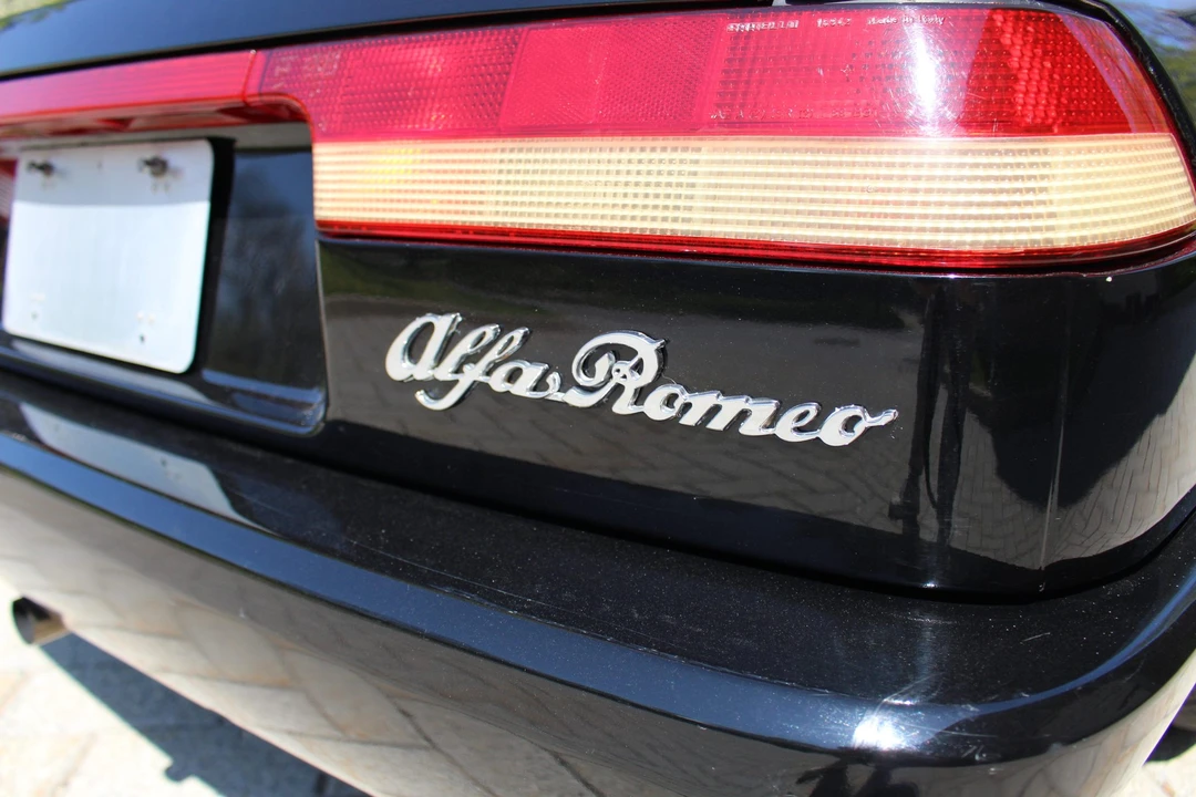1992 Alfa Romeo Series 4 - Image 19 of 31