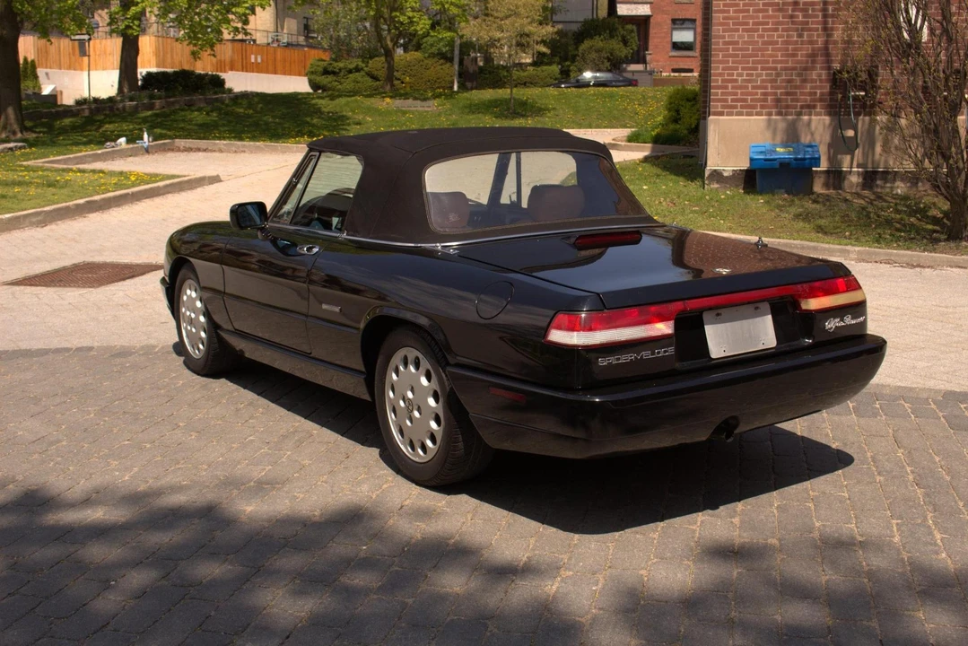 1992 Alfa Romeo Series 4 - Image 15 of 31