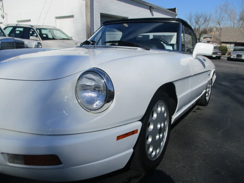 1992 Alfa Romeo Series 4 - Image 5 of 31