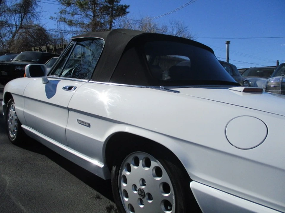 1992 Alfa Romeo Series 4 - Image 9 of 31