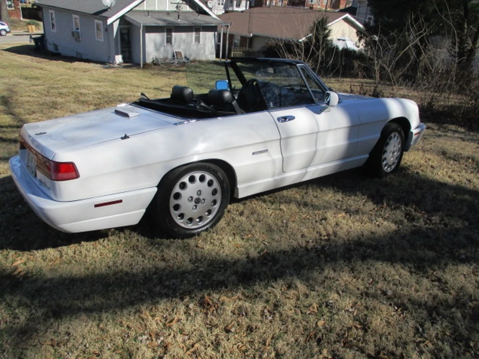 1992 Alfa Romeo Series 4 - Image 23 of 31