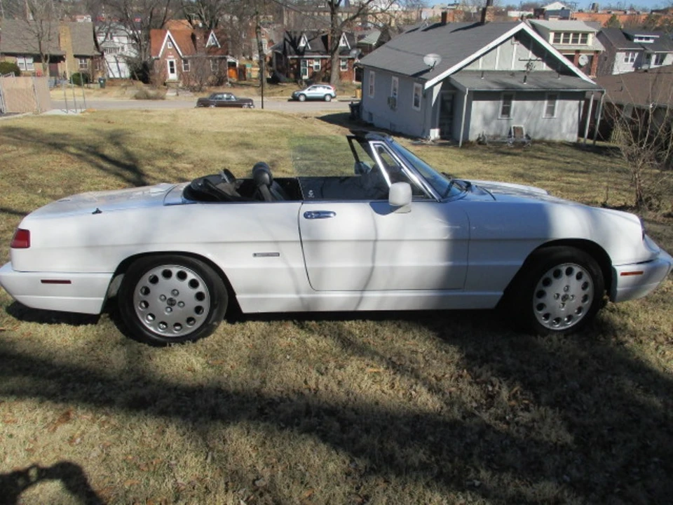 1992 Alfa Romeo Series 4 - Image 25 of 31