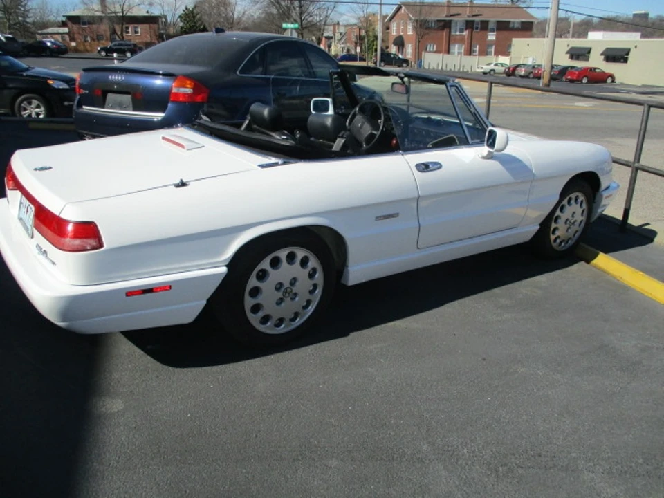 1992 Alfa Romeo Series 4 - Image 27 of 31