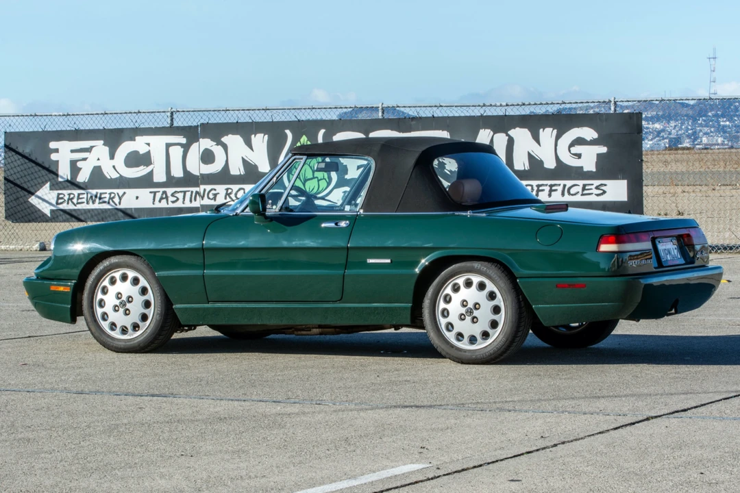 1992 Alfa Romeo Series 4 - Image 6 of 31