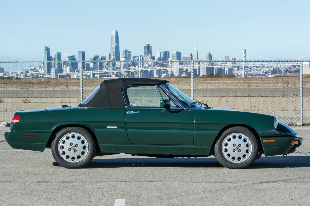 1992 Alfa Romeo Series 4 - Image 7 of 31