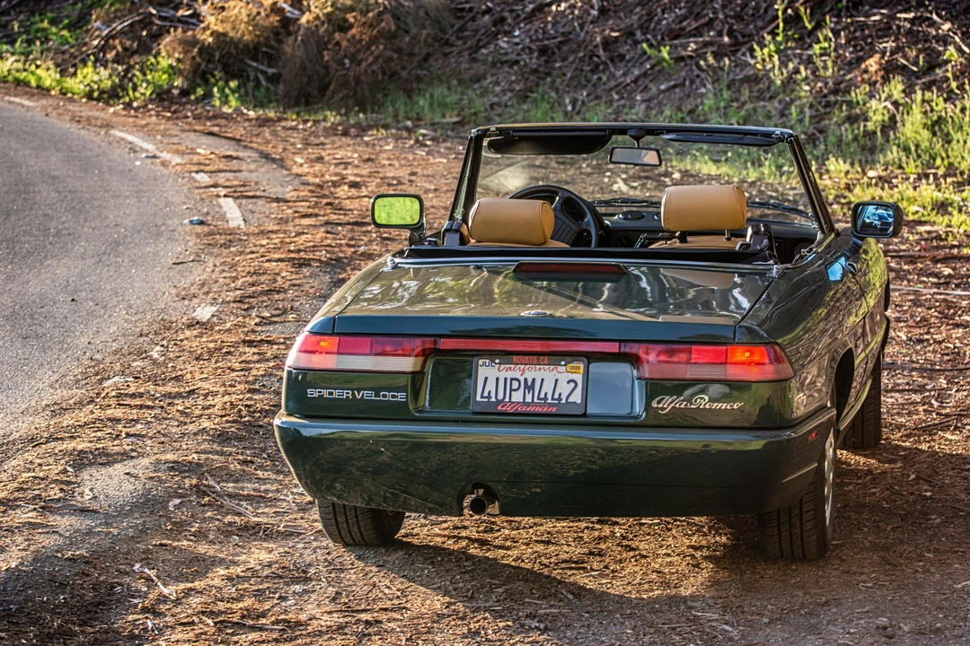 1992 Alfa Romeo Series 4 - Image 8 of 31