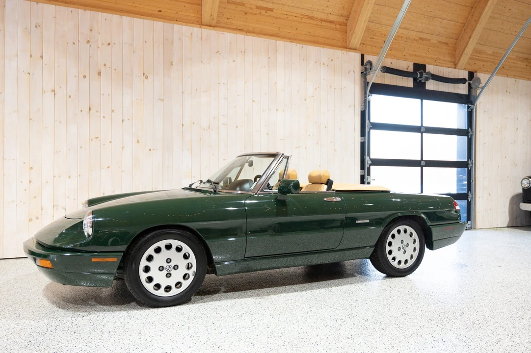1992 Alfa Romeo Series 4 - Image 25 of 31