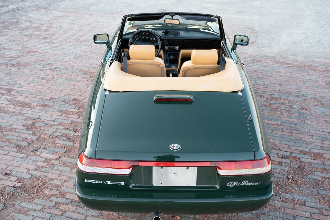 1992 Alfa Romeo Series 4 - Image 13 of 31
