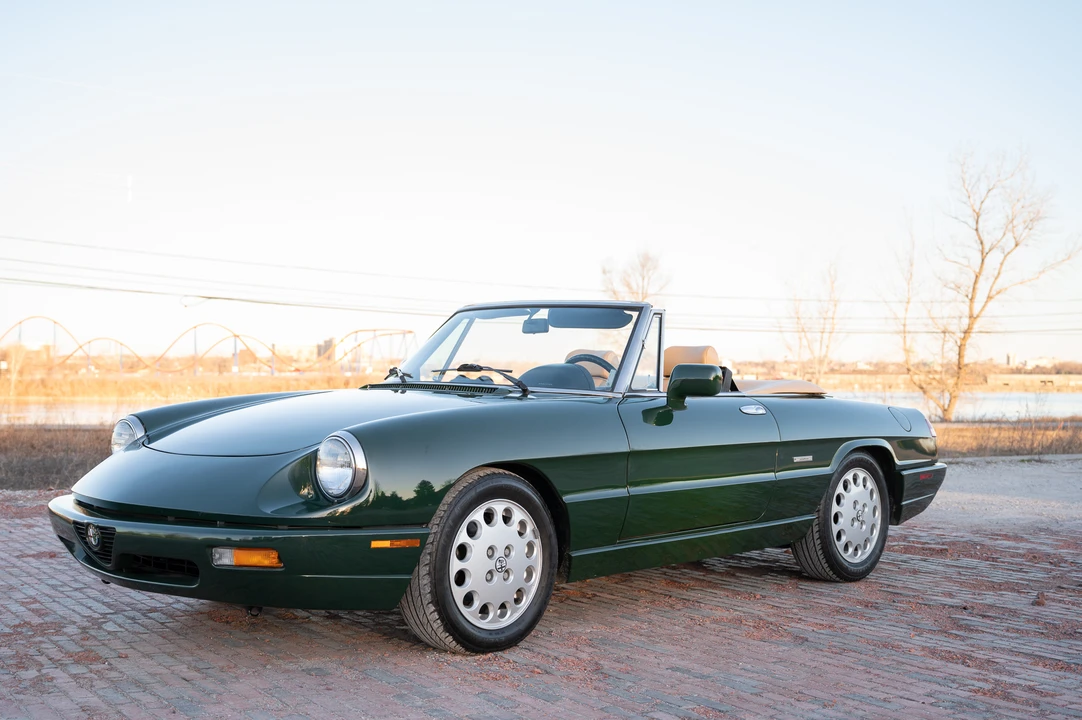 1992 Alfa Romeo Series 4 - Image 8 of 31