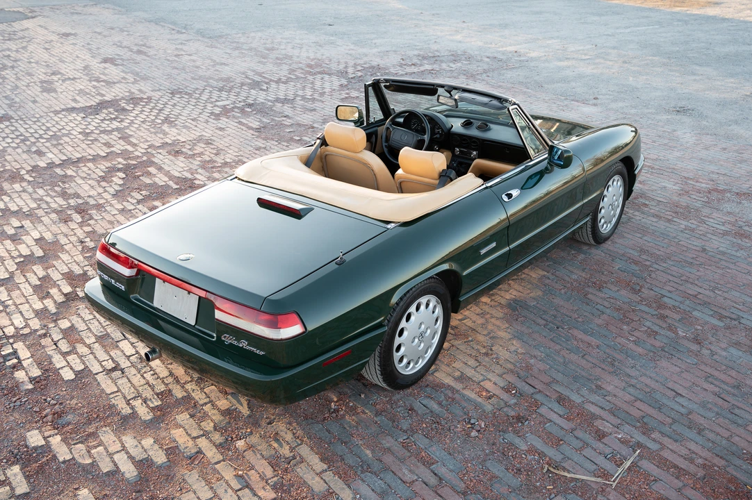 1992 Alfa Romeo Series 4 - Image 14 of 31