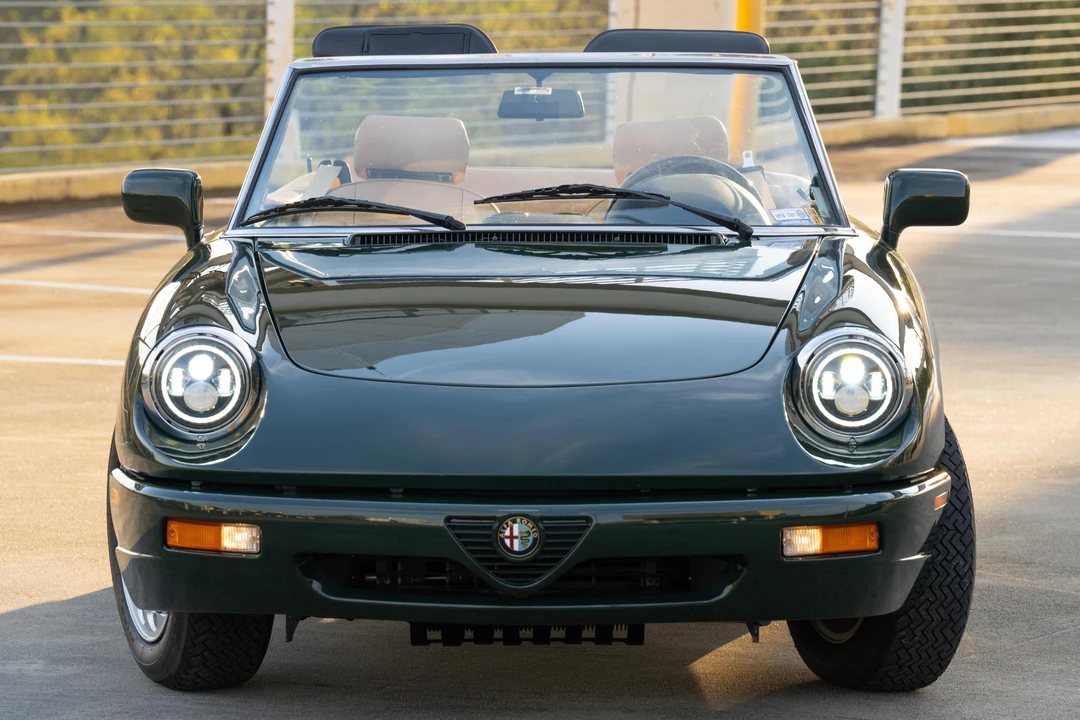 1992 Alfa Romeo Series 4 - Image 2 of 29