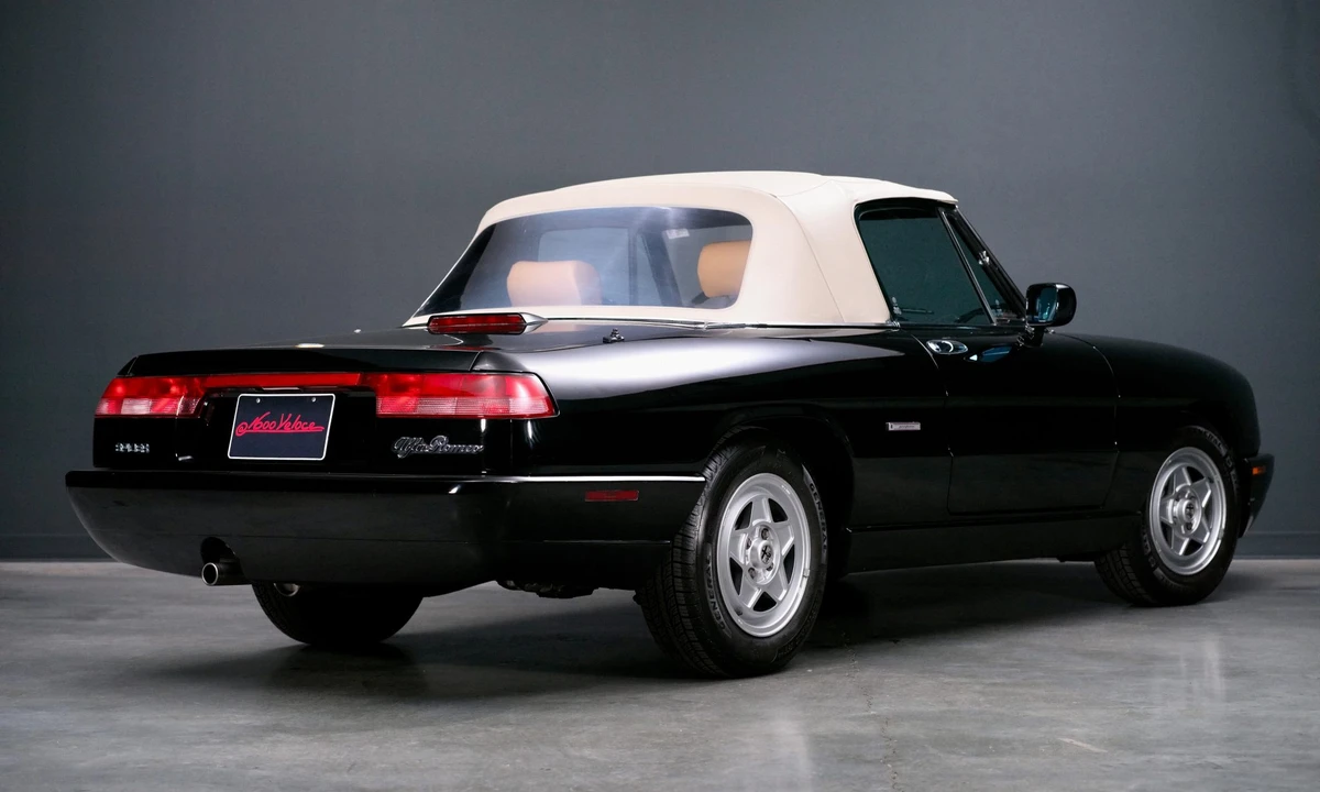 1992 Alfa Romeo Series 4 - Image 26 of 31