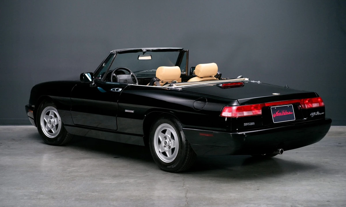1992 Alfa Romeo Series 4 - Image 13 of 31