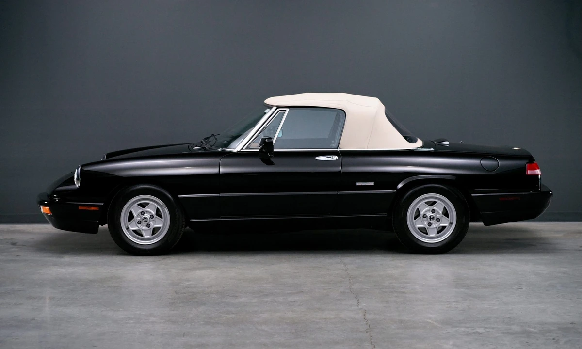 1992 Alfa Romeo Series 4 - Image 31 of 31