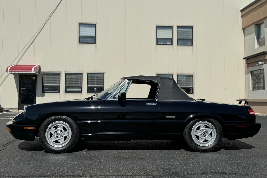 1992 Alfa Romeo Series 4 - Image 3 of 31