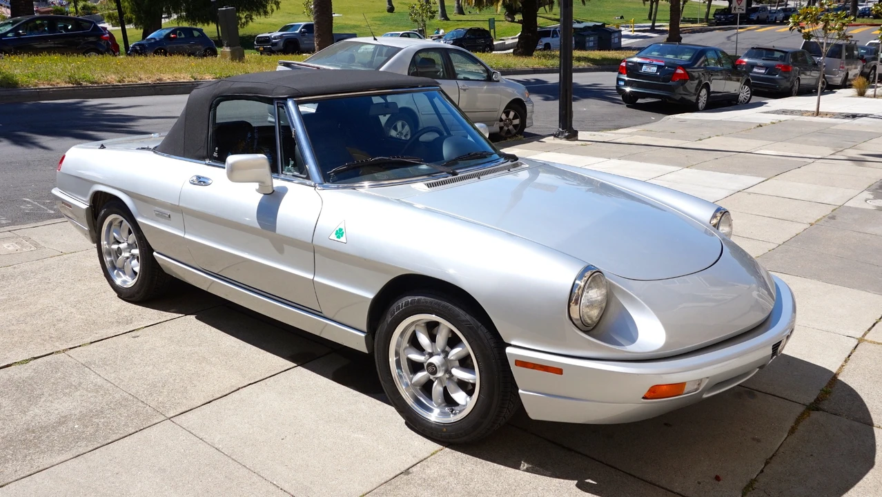 1992 Alfa Romeo Series 4 - Image 10 of 31