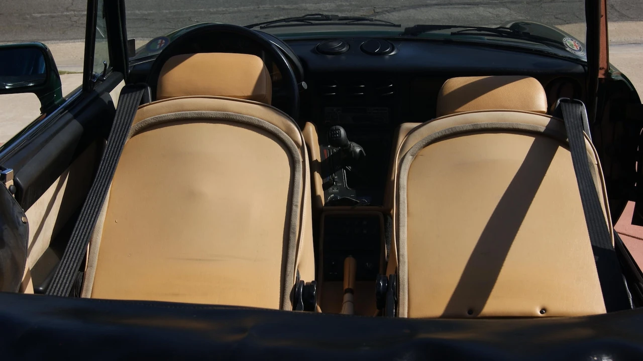 1992 Alfa Romeo Series 4 - Image 5 of 25
