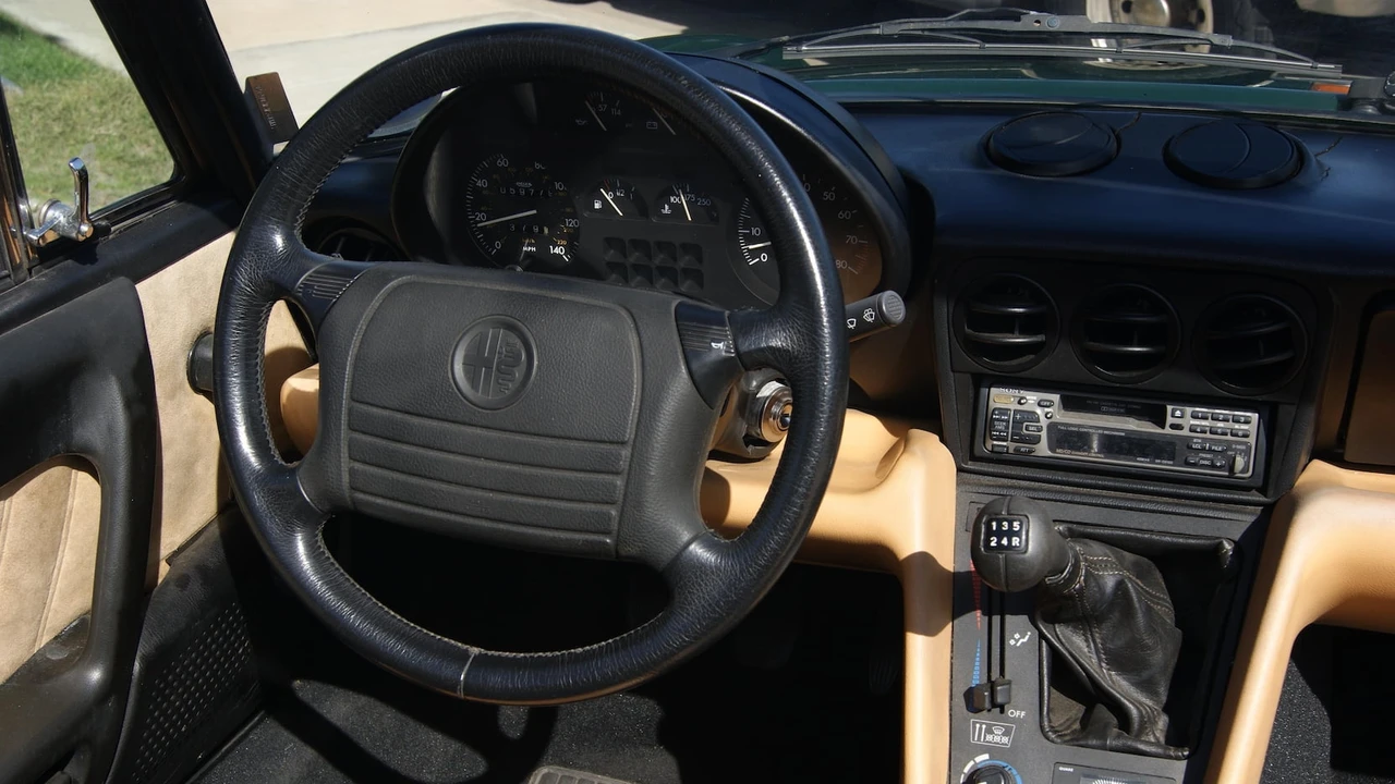 1992 Alfa Romeo Series 4 - Image 11 of 25