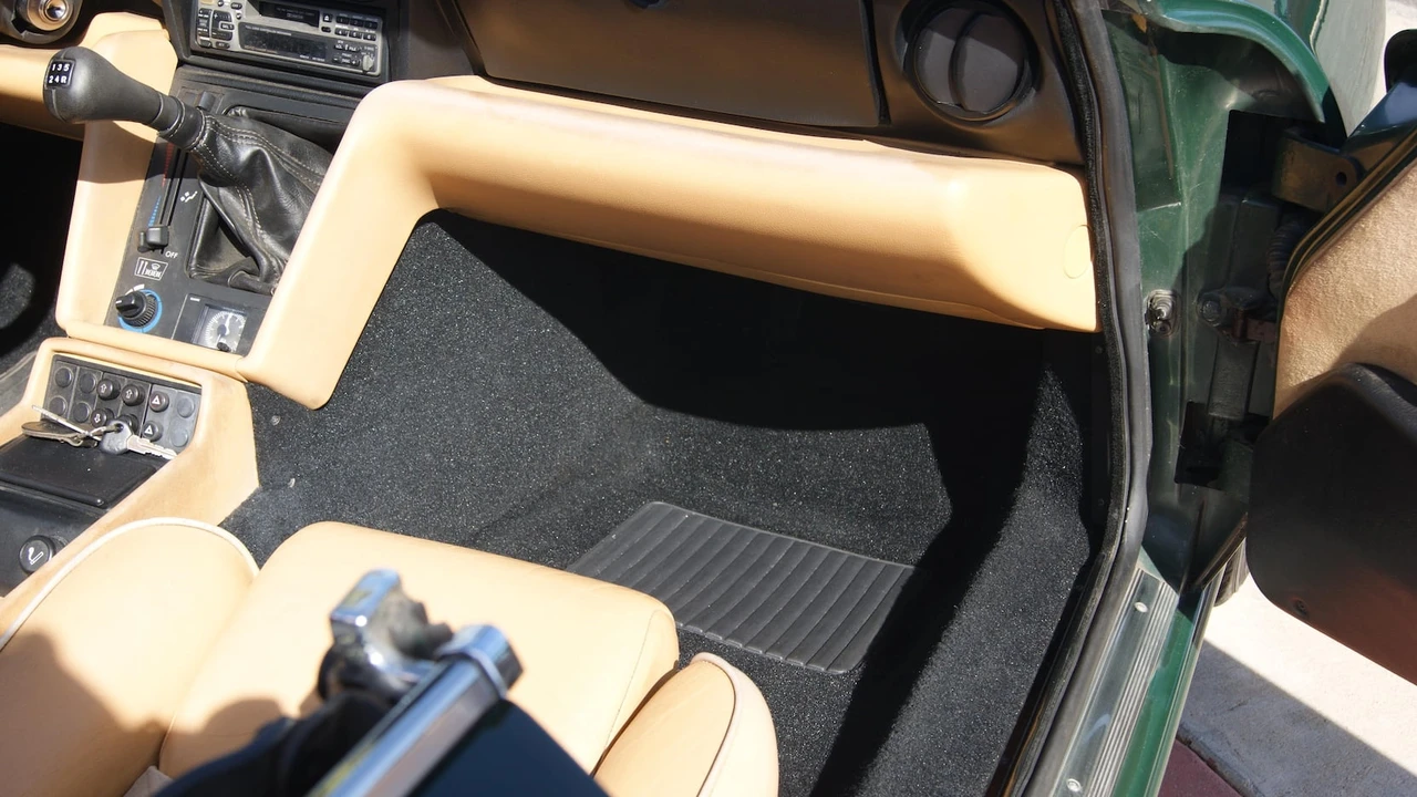 1992 Alfa Romeo Series 4 - Image 15 of 25