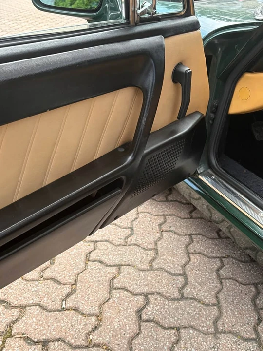 1992 Alfa Romeo 102-Series 2000 - Image 5 of 8