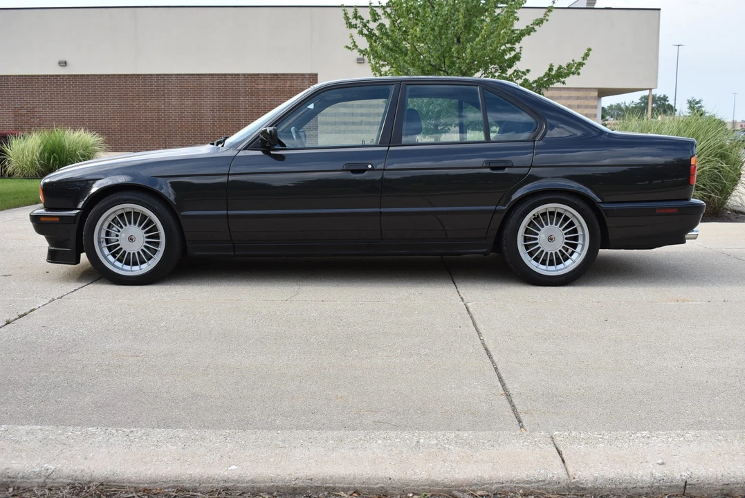1992 BMW Alpina B10 - Image 4 of 31