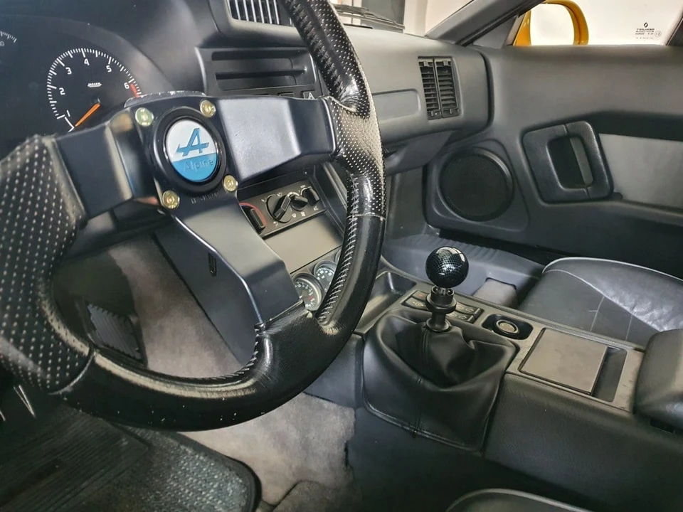 1992 Alpine - Image 22 of 30