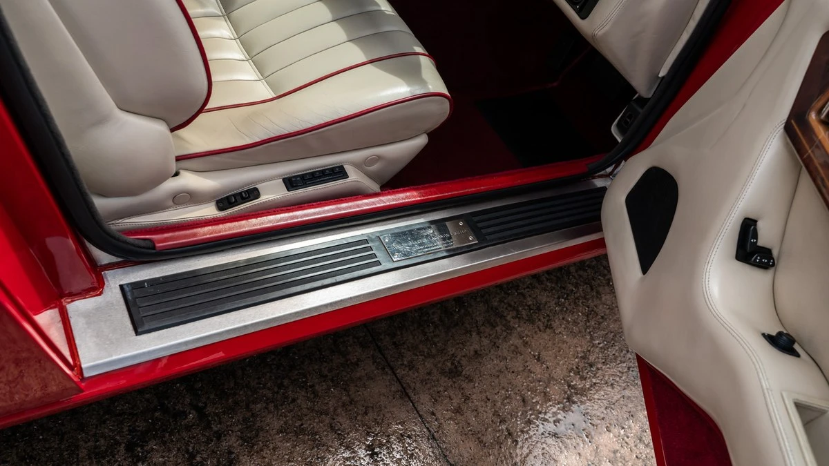 1992 Aston Martin Virage - Image 18 of 30