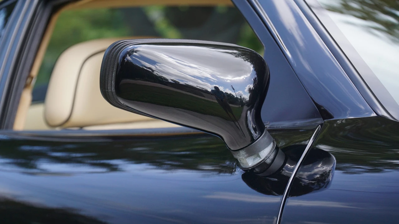 1992 Aston Martin Virage - Image 20 of 31