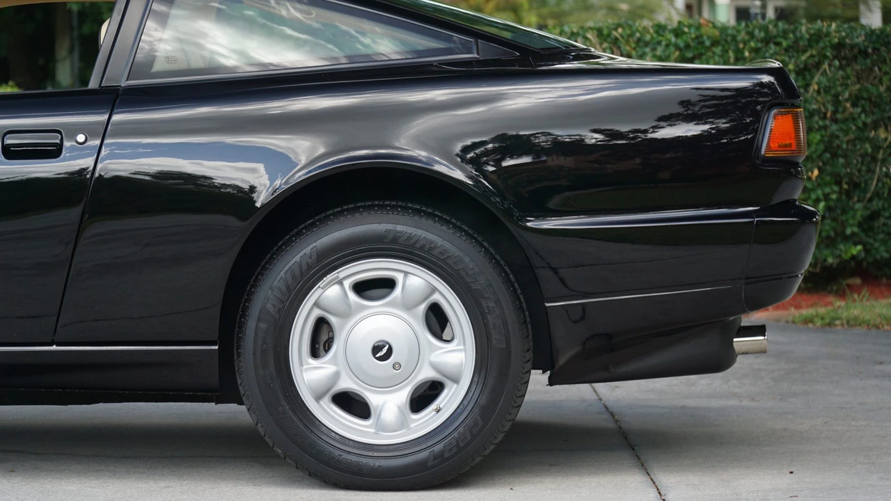 1992 Aston Martin Virage - Image 27 of 31