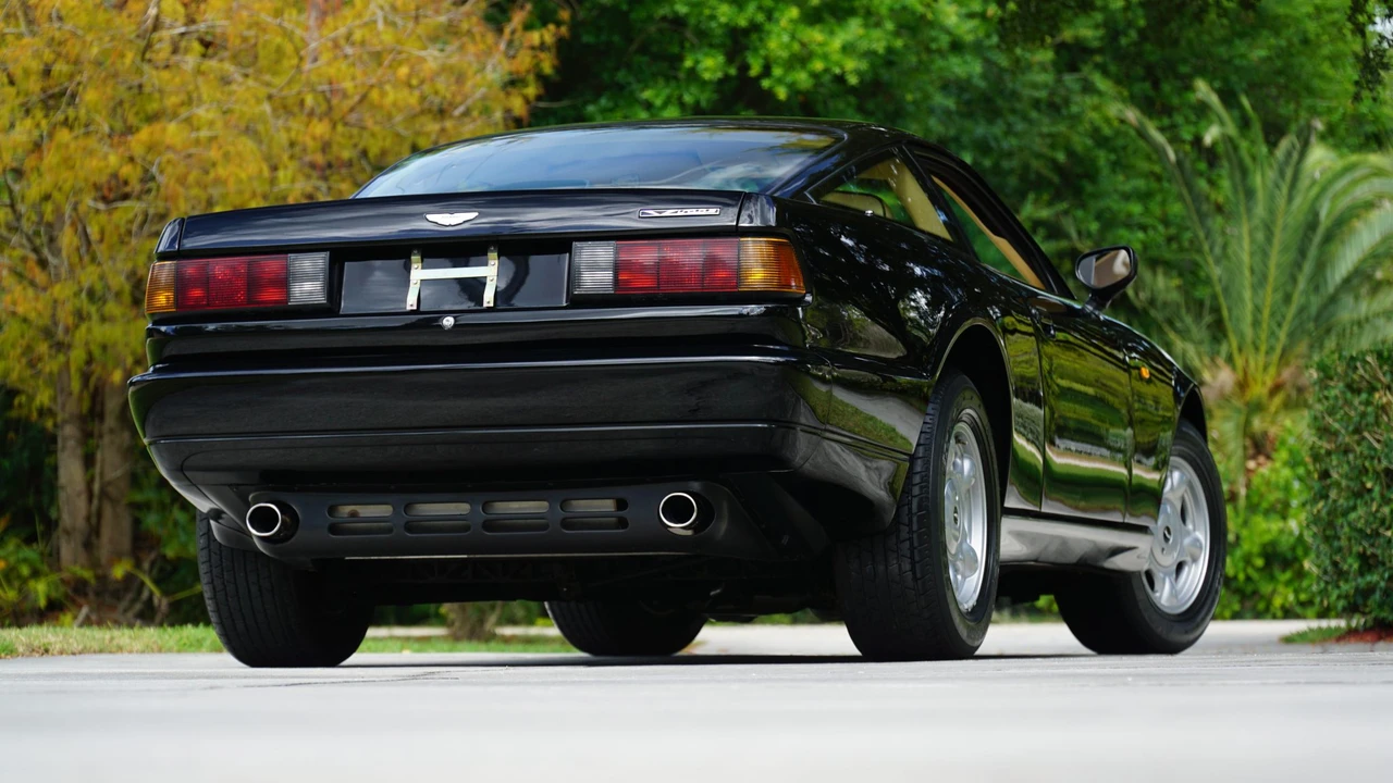 1992 Aston Martin Virage - Image 10 of 31