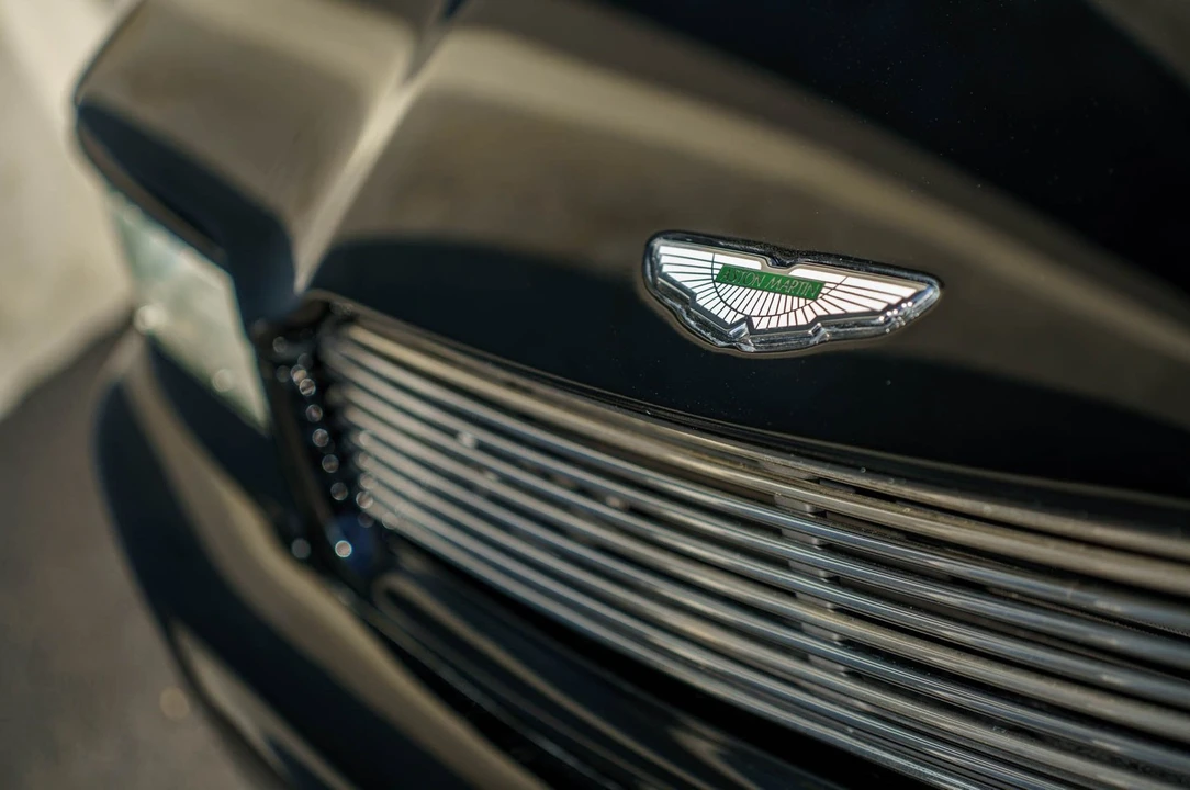 1992 Aston Martin Virage - Image 13 of 21
